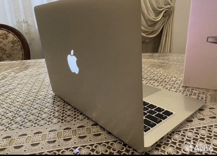 Apple MacBook Air 13 2015 Идеал