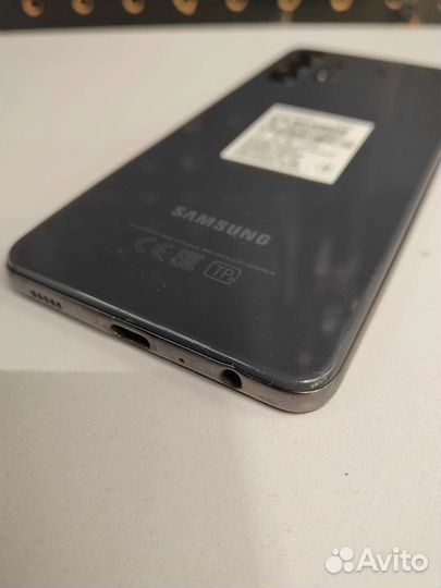 Телефон Samsung A32 4/128gb
