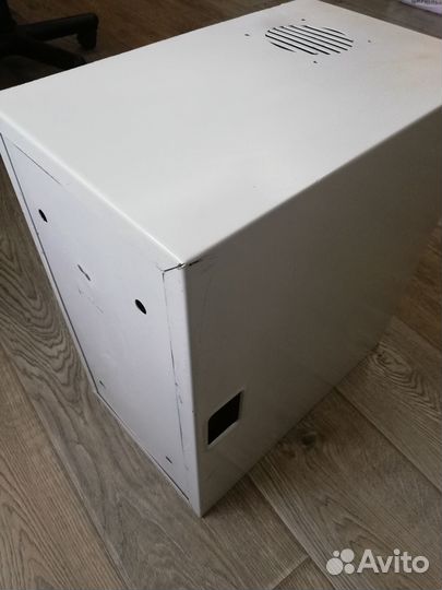 Ящик металлический с замком(сейф)