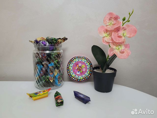 Банка стеклянная с крышкой 1300 мл для декора