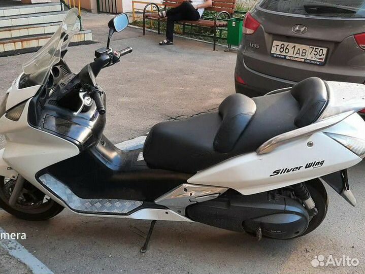 Продам макси скутер