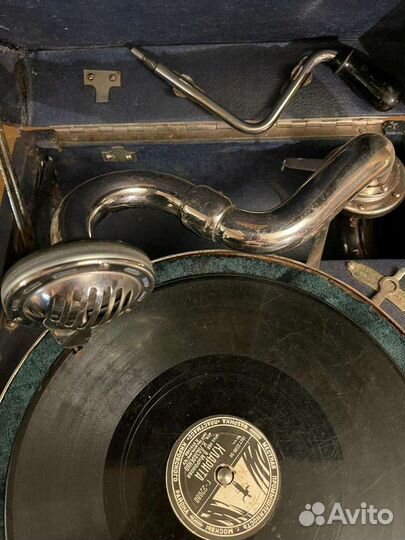 Патефон СССР
