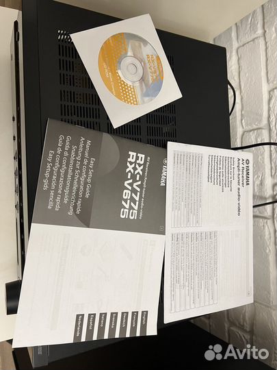 Yamaha RX-V675