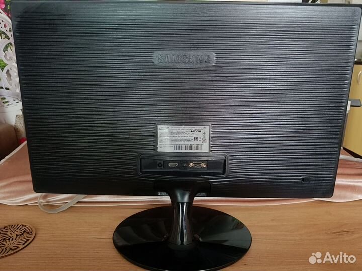 Монитор Samsung 24