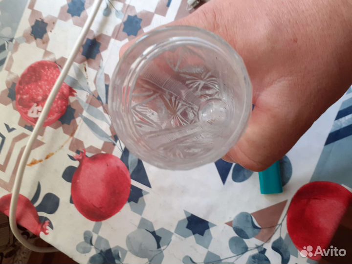 Хрусталь в виде рога на удачу