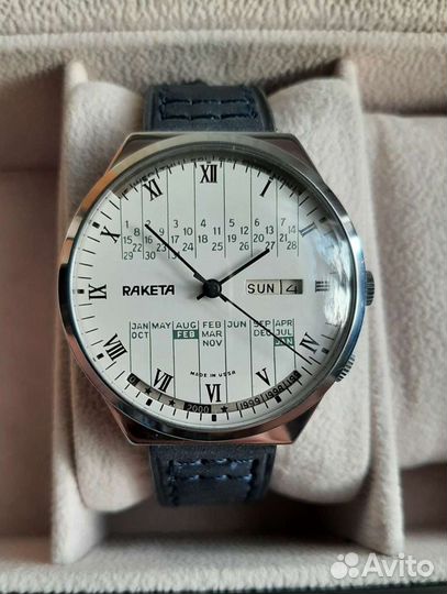 Часы СССР Ракета Вечный календарь