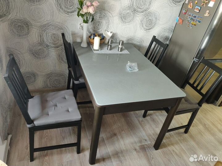 Кухонный стол раздвижной