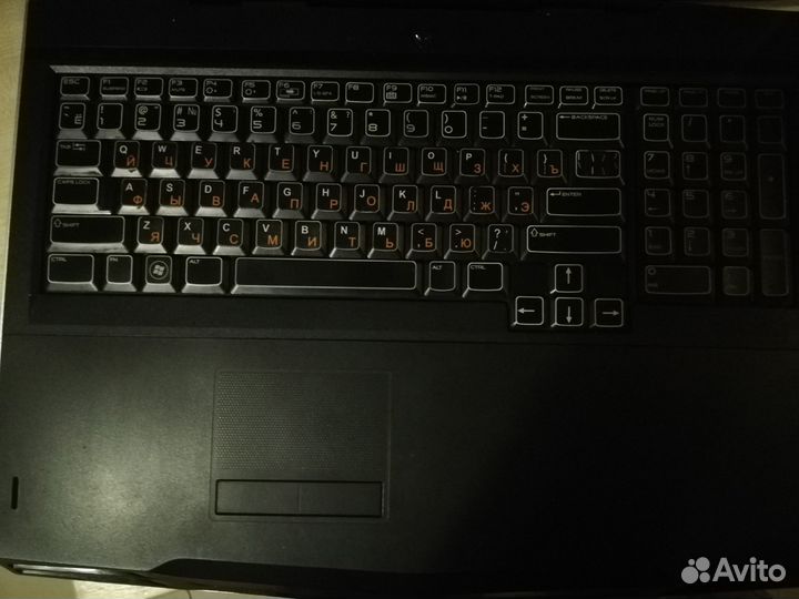 Ноутбук Dell Alienware M17x R2