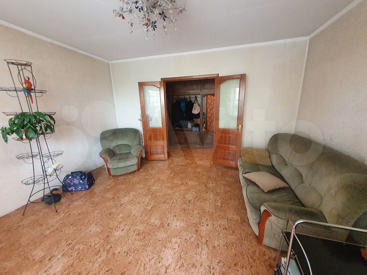 3-к. квартира, 67 м², 3/10 эт.