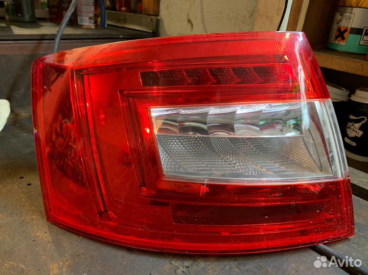 Фара (led) задняя левая на skoda octavia a7