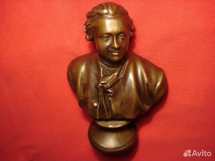 Михаил Ломоносов МГУ Наука Университет Бронза 18см