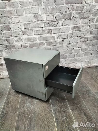 Тумба металлическая