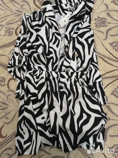 Костюм женский