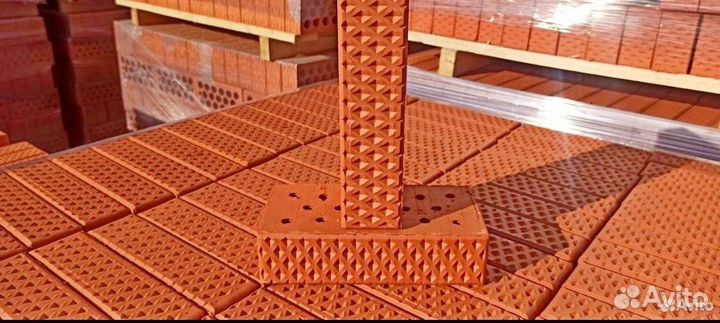 Кирпич полусухого прессования М 100