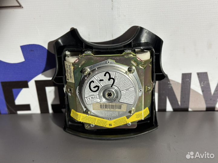 Подушка безопасности в руль Golf 3