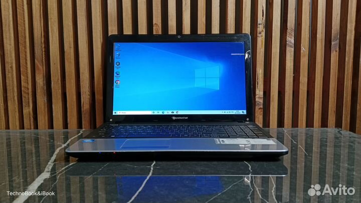 Ноутбук Packard Bell Ente11HC