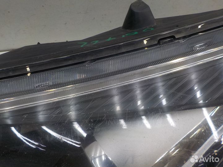 Фара левая Kia Rio 2017