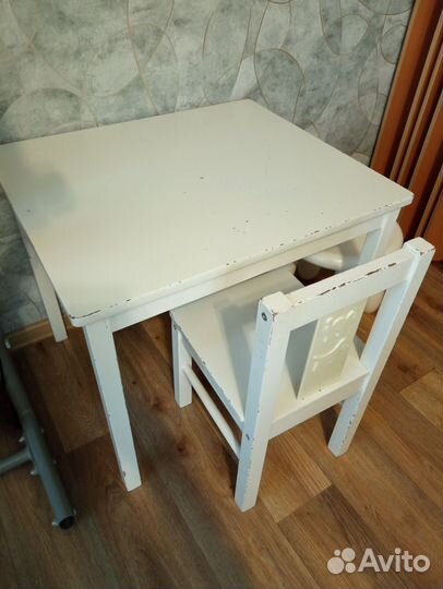 Детский стол и стул IKEA
