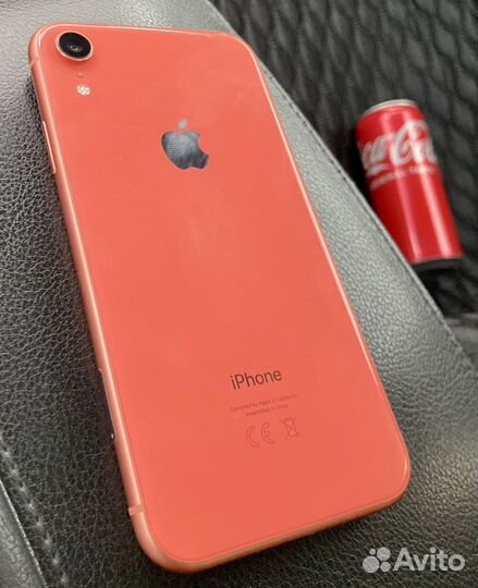 Телефон iPhone XR