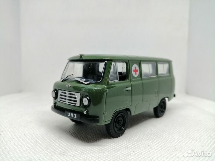 Модель уаз-450А «Санитарный»