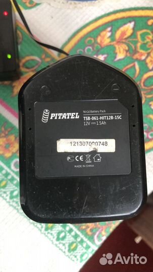 Зарядка для шуруповерта