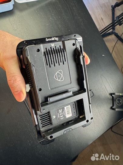 Atomos ninja v накамерный рекордер комплект