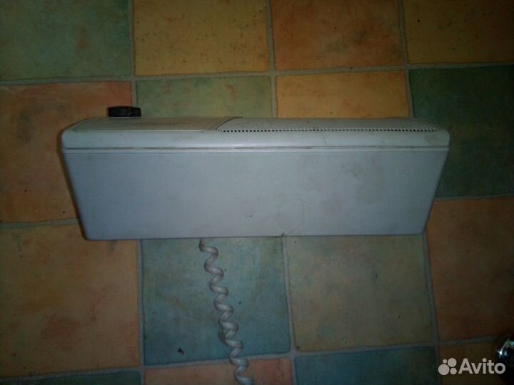 Продаю радиоприемник Нейва аг-305