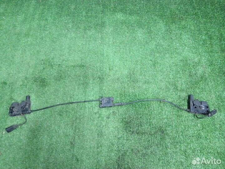 Замок капота Audi A1 8X1 caxb 47536 2012