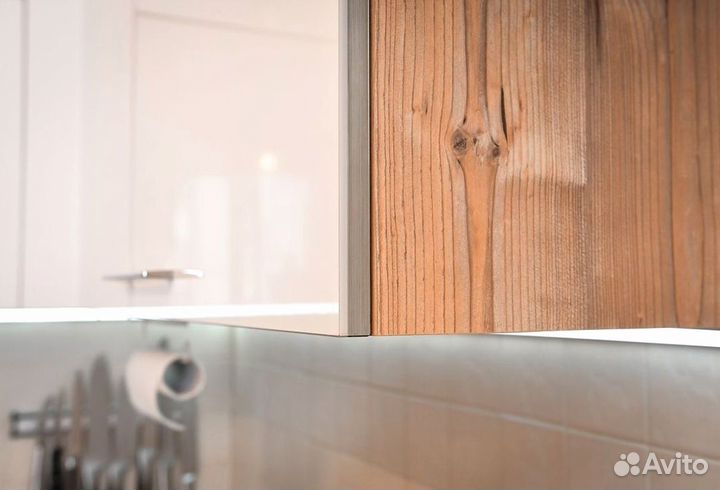 Кухня в потолок на заказ