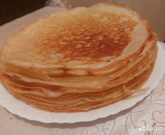 Блинчики домашние/салаты/холодец