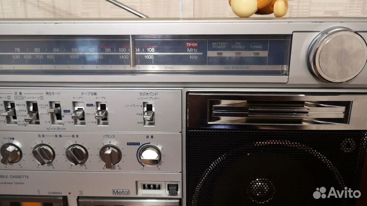 Toshiba RT-S77 кассетная магнитола