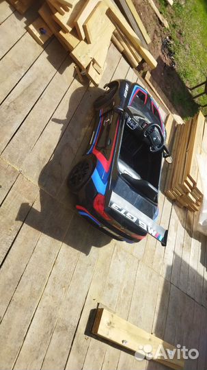 Детская машина электромобиль с пультом