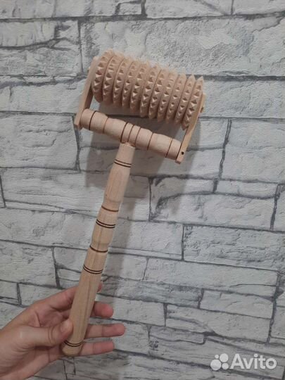 Антицеллюлитный деревянный роликовый массажер