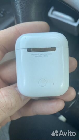 Беспроводные наушники apple airpods 1