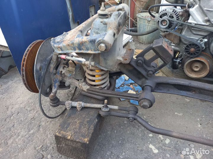 Передняя балка газ 31105