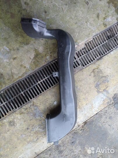 Воздуховод салона Bmw 525I E60 N52B25AF 2006