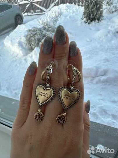 Alexander mcqueen серьги