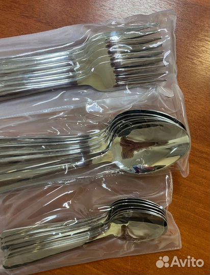 Набор столовых приборов на 6 персон новый