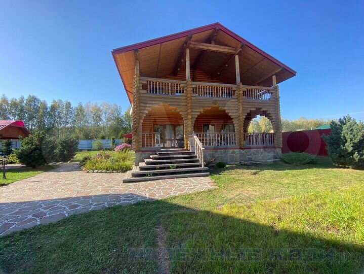 Коттедж 228,2 м² на участке 16,6 сот.