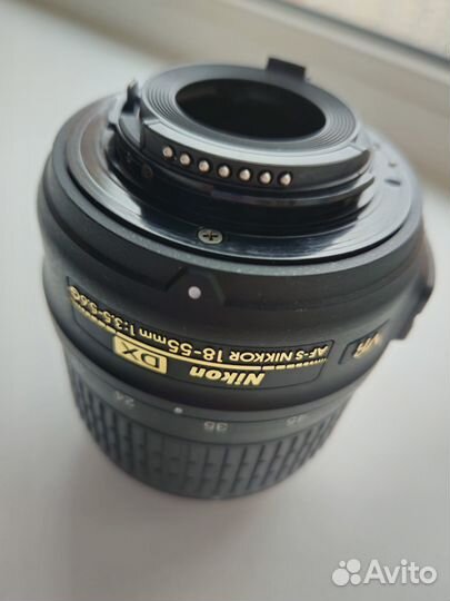 Объектив Nikkor AF-S DX 18-55mm