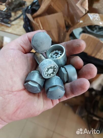 Секретки VW, Audi, Skoda