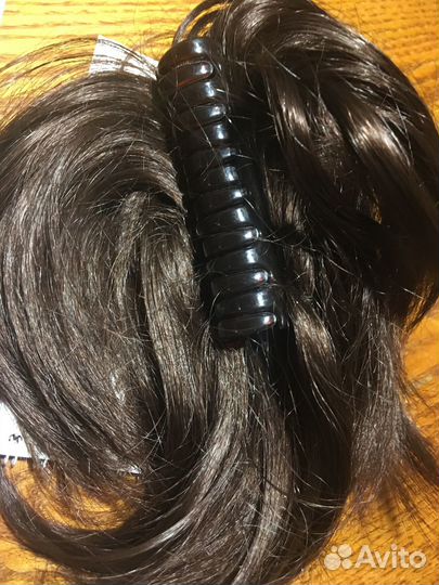 Хвост шиньон на крабе