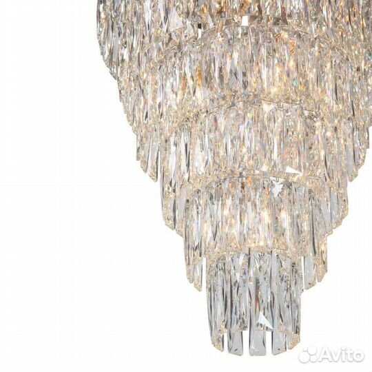 Люстра подвесная в спальню модерн