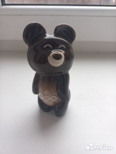 Фарфоровые статуэтки