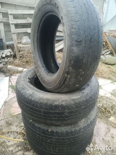 Bridgestone Dueler H/T 265/65 R17