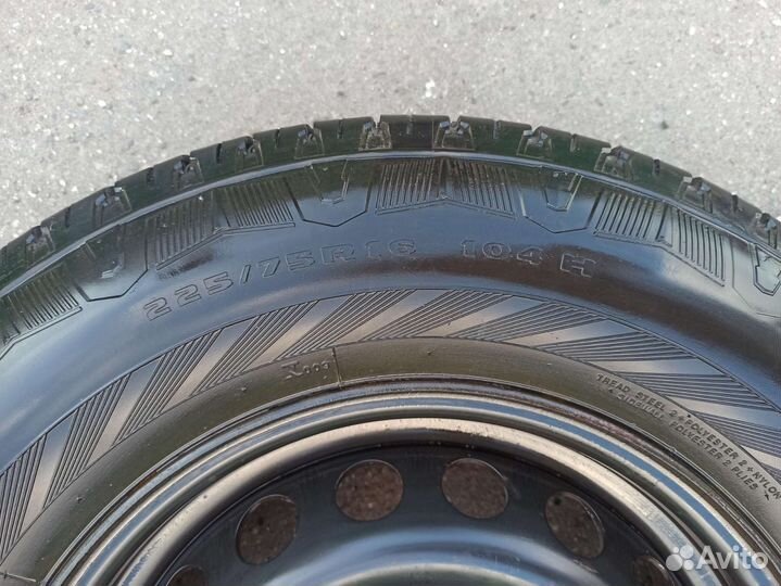 R16 Kumho Road Venture ST KL11 225/75, PCD 5x160 DIA 65.1