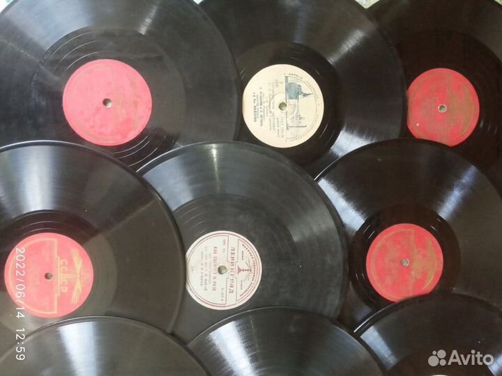 Пластинки из СССР на 78 оборотах есть 33,45