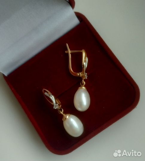Золотые серьги с жемчугом