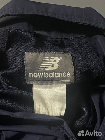 Ветровка new balance