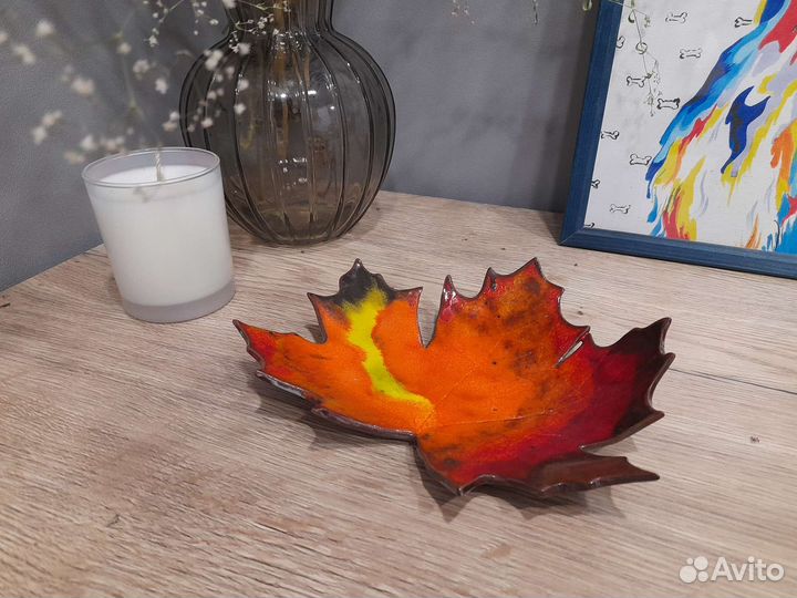 Тарелка интерьерная